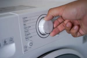 Adjusting the washing machine